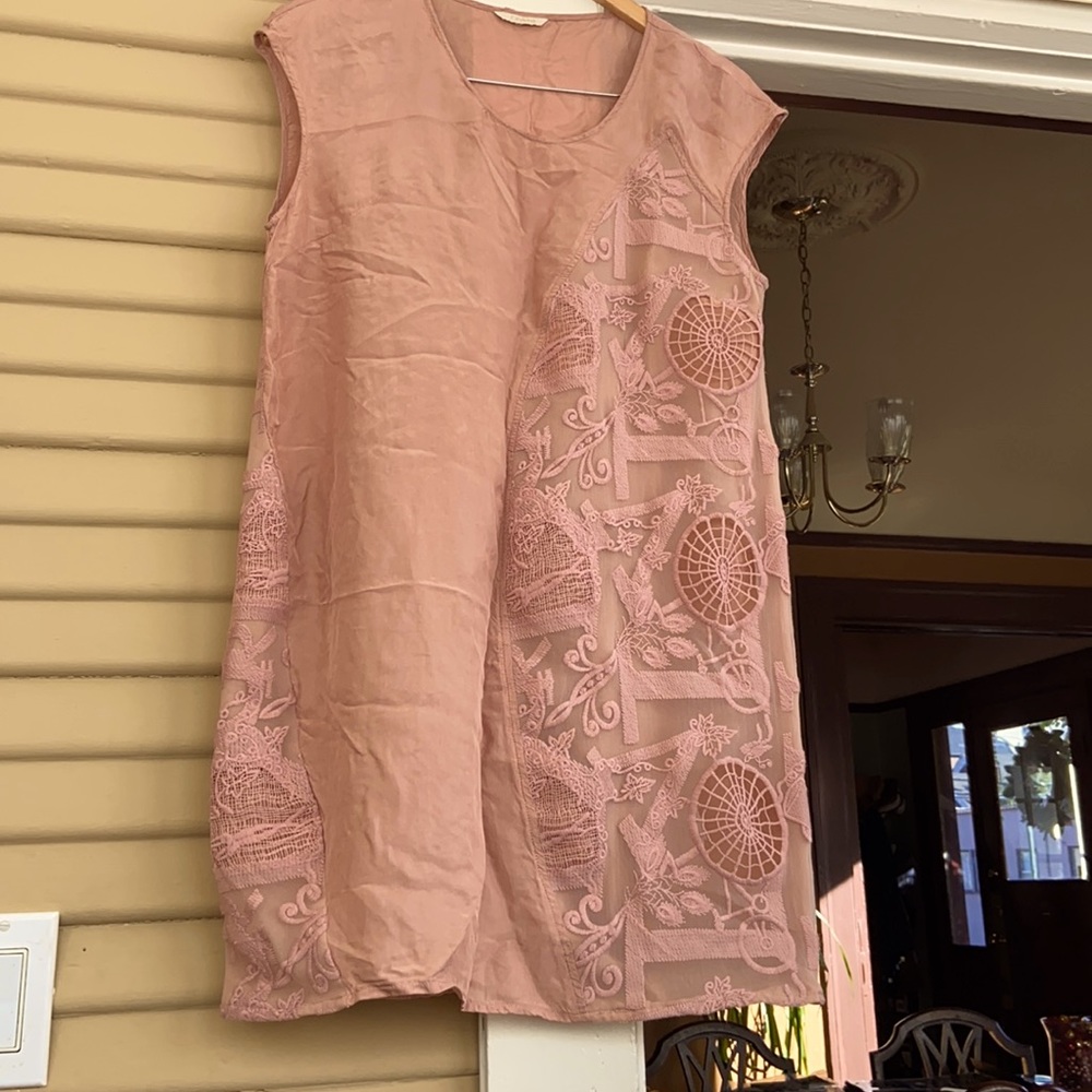 CITY ARTS Silky mini Dress Blush Small